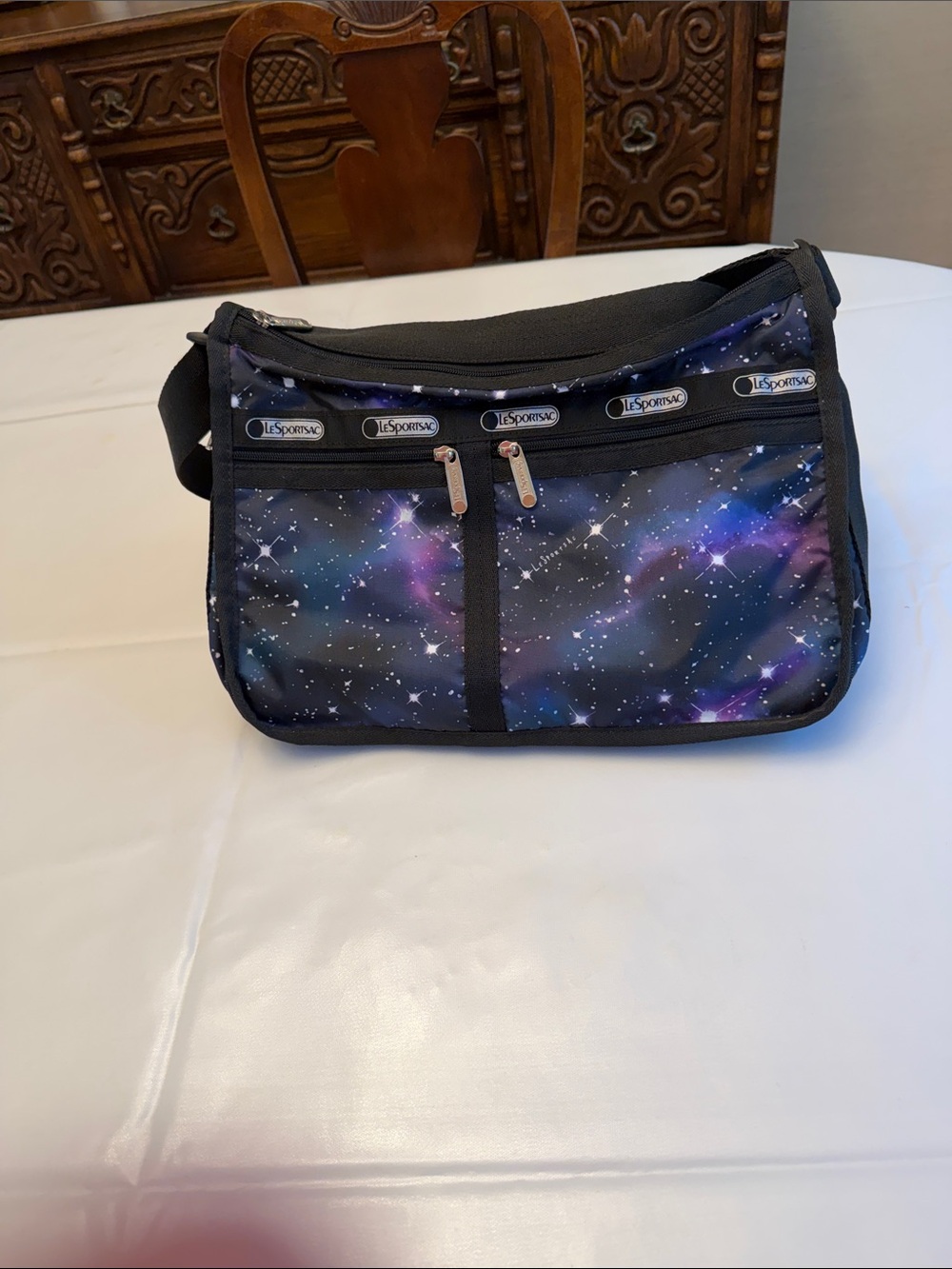 NWT Lesportsac Galaxy Print Messenger Bag - Black, Purple, Blue RARE - Picture 2 of 4